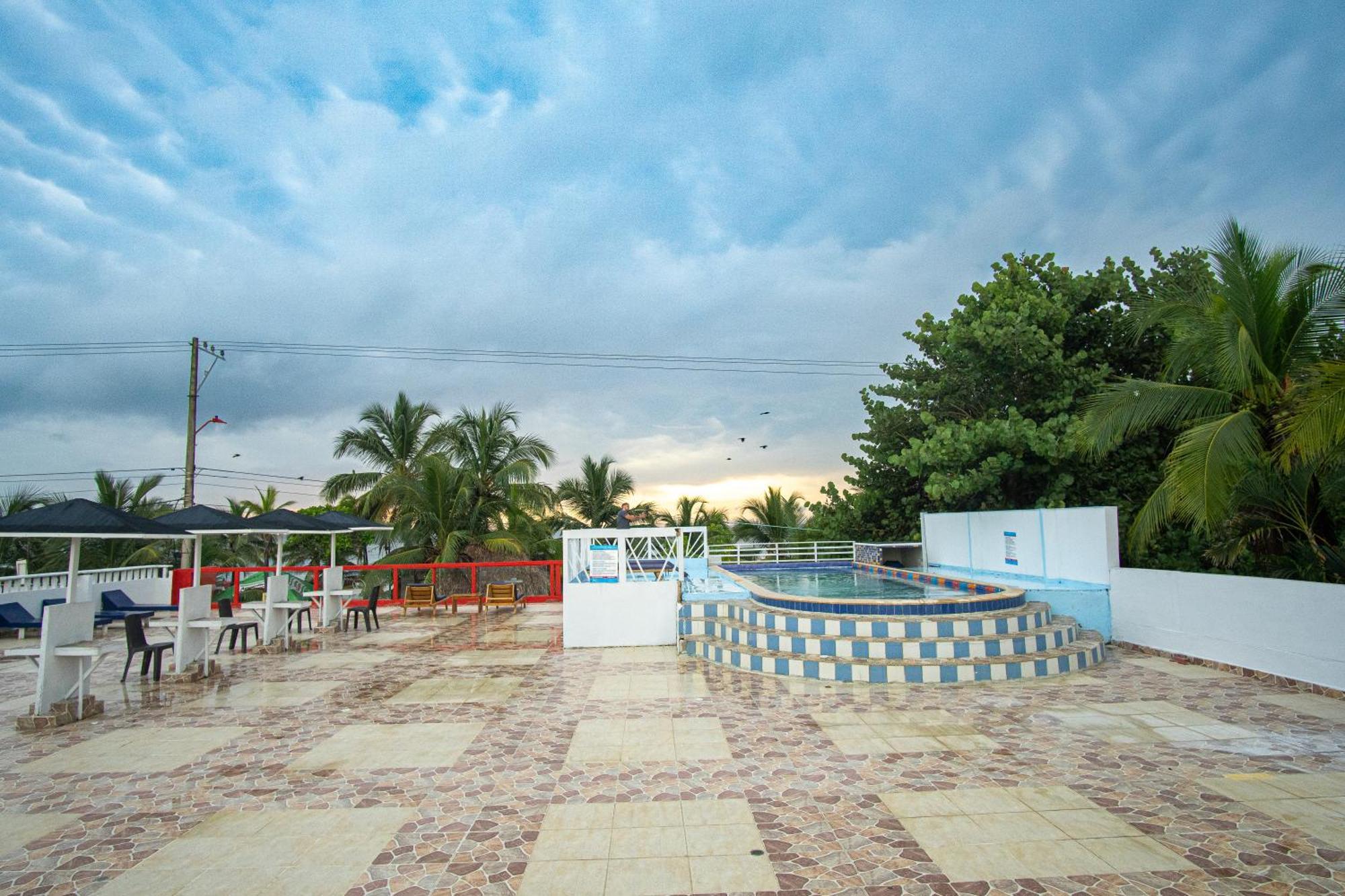 Hotel Playa Divina Covenas Exterior photo